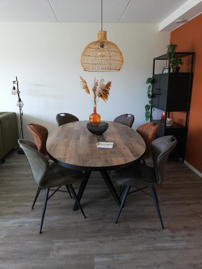 Hooivak Apartment ฮอลลุม ภายนอก รูปภาพ